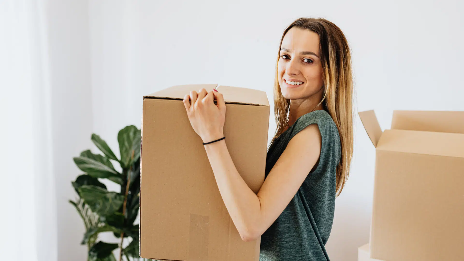 how to pack glasses for moving