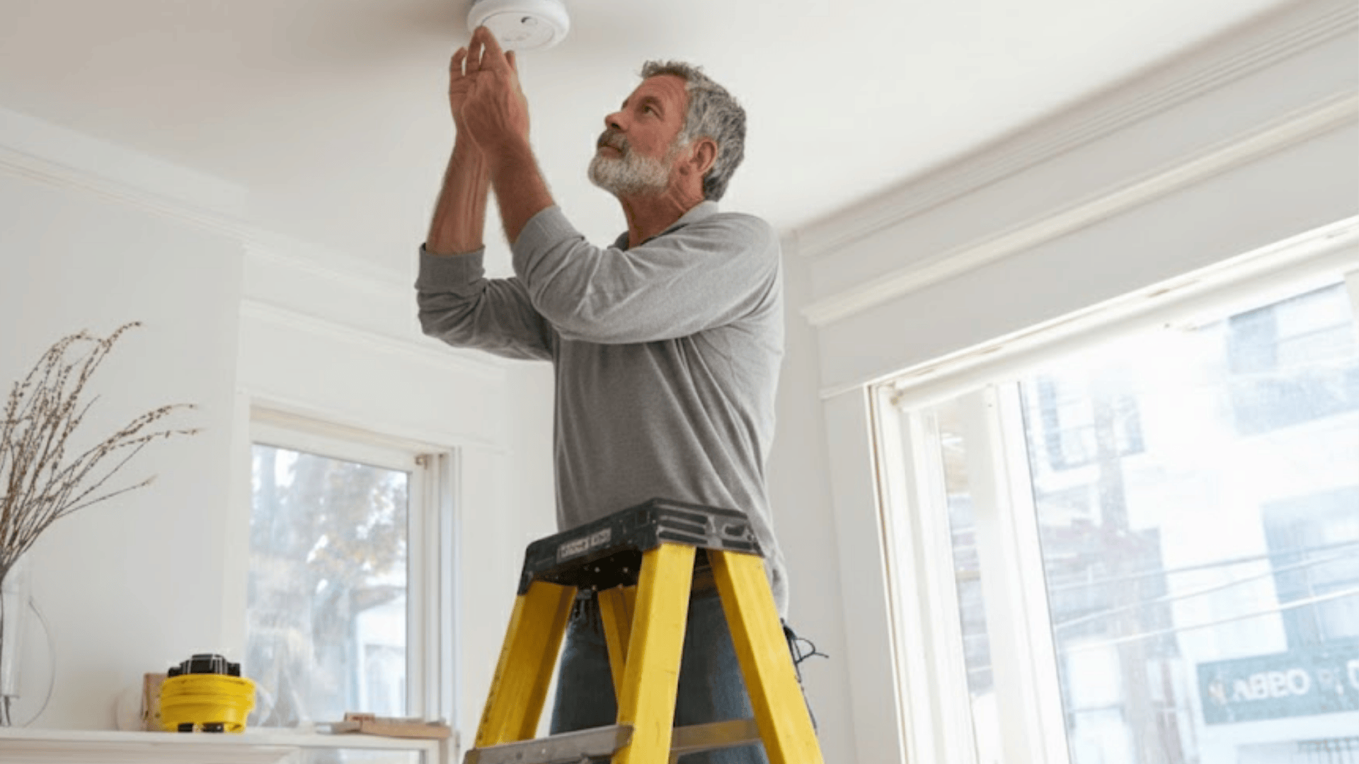 when to replace or upgrade your smoke alarm
