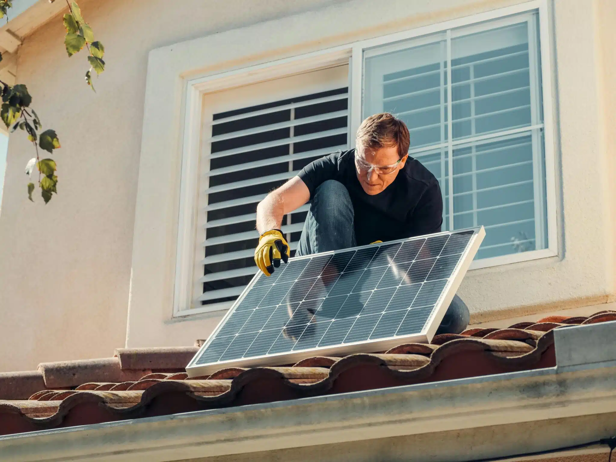How Solar Panels Can Boost Your Home’s Value and Appeal