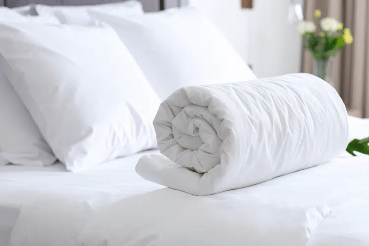 The Best Easy-Change Sateen-Cotton Duvet Covers for Tiny Homes