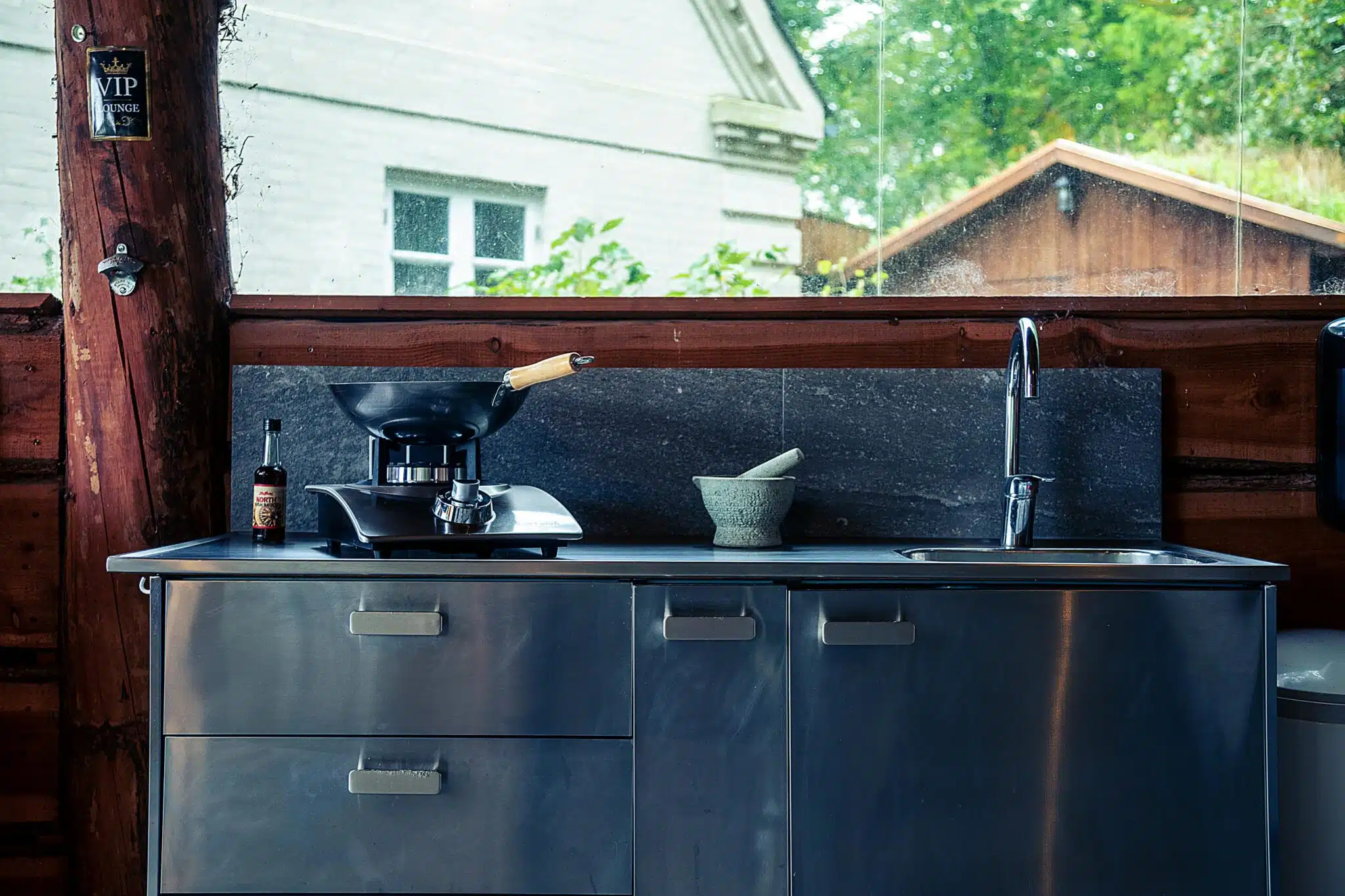 Designing an Outdoor Kitchen That Actually Works for Everyday Living