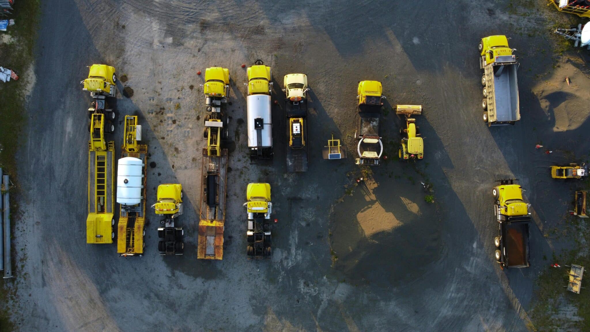 Strategic Fleet Procurement and Capacity Management