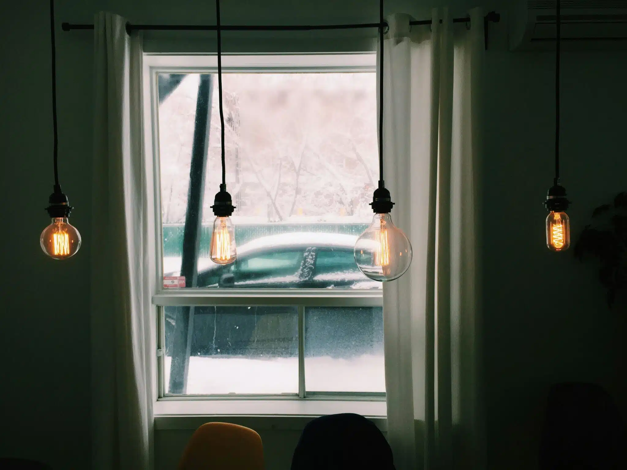 Best Online Lighting Stores in Canada Reviewed