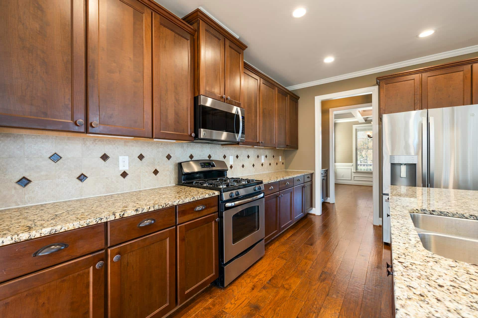 How to Remodel a Kitchen on a Budget Using RTA Cabinets?
